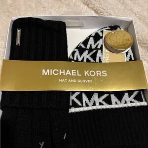 Michael Kors Black and White Gloves